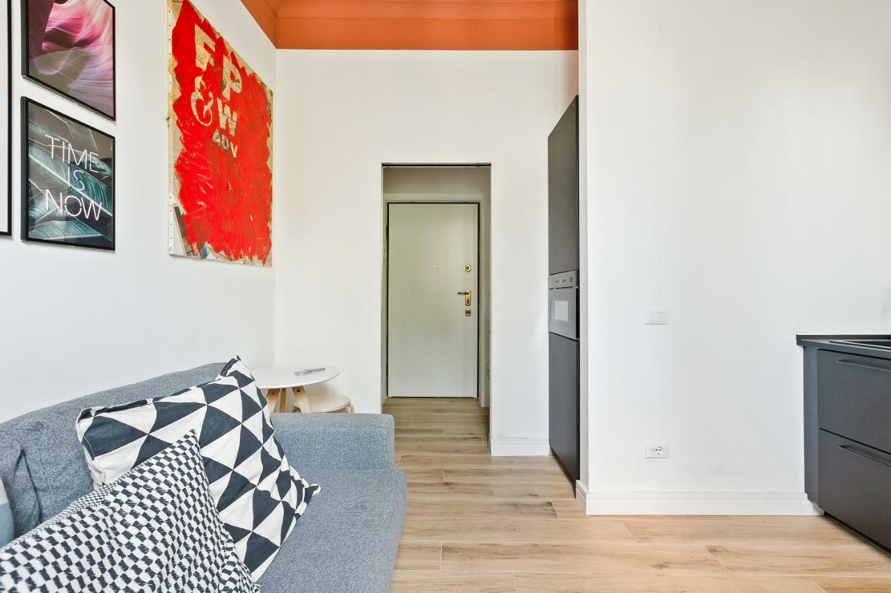 Modern And Cozy Apt In Porta Romana Milan Exterior photo